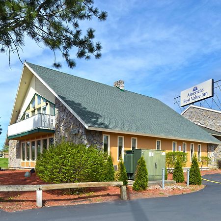 Americas Best Value Inn Plattsburgh Εξωτερικό φωτογραφία