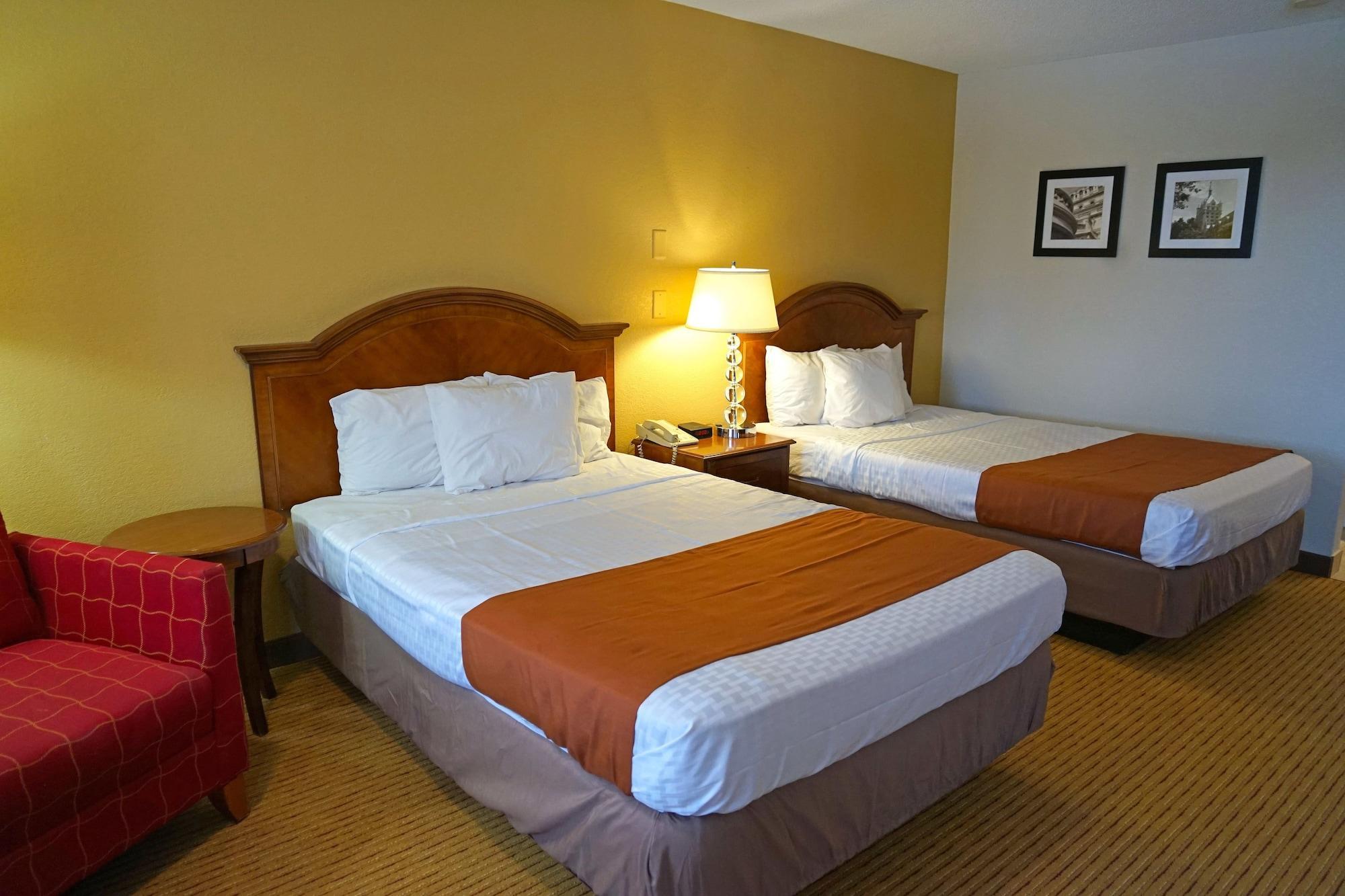 Americas Best Value Inn Plattsburgh Εξωτερικό φωτογραφία