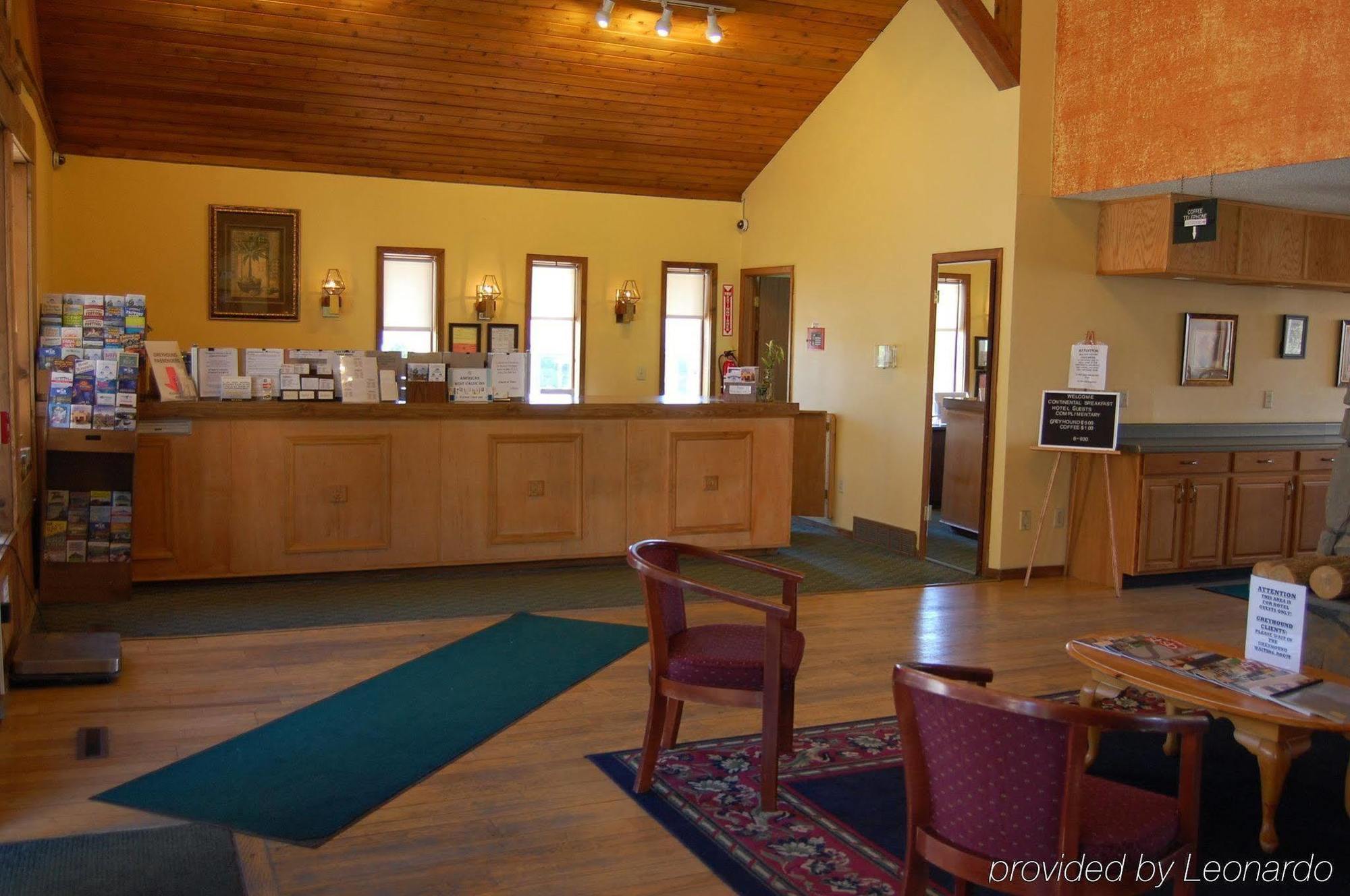 Americas Best Value Inn Plattsburgh Εξωτερικό φωτογραφία